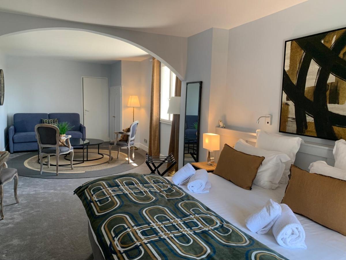 Hotel Saint-Alban Nézignan-lʼÉvêque 외부 사진