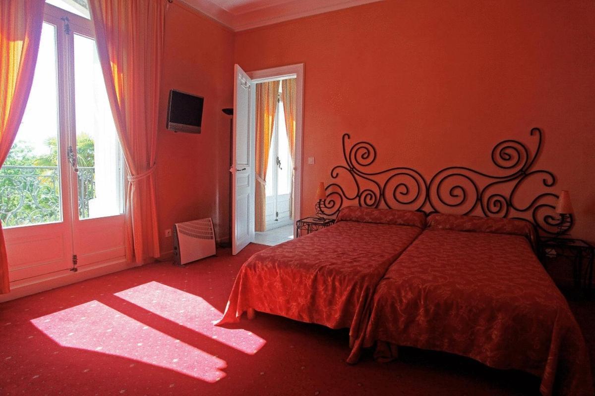 Hotel Saint-Alban Nézignan-lʼÉvêque 외부 사진